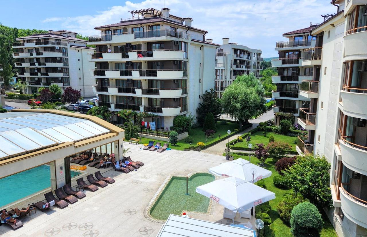 Beach View Apartment Shkorpilovtsi Exterior photo